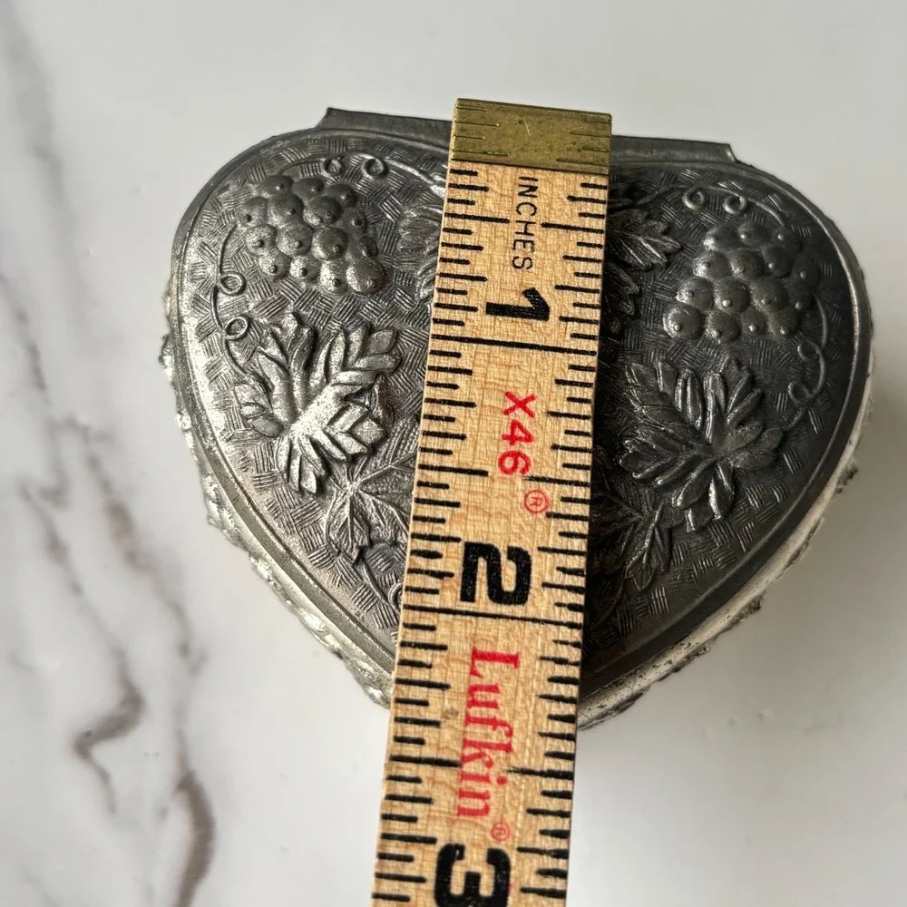 N/A heart shaped